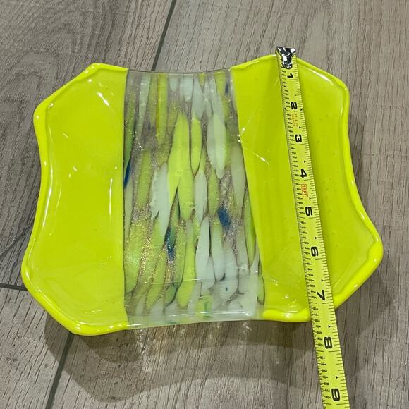Fused Glass Decorative Square Bowl Dish Yellow 7 1/4” x 7 1/4” - Picture 3 of 7
